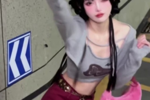 别吹了！三亚盛典网红生图一个比一个惨姚安娜却靠真实圈粉无数